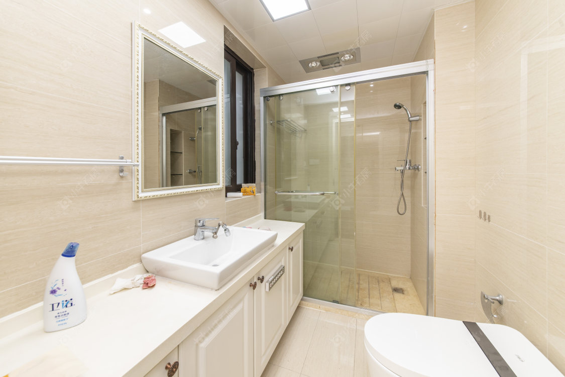 常州绿地峰云汇在售二手房源室内图_小牛看房