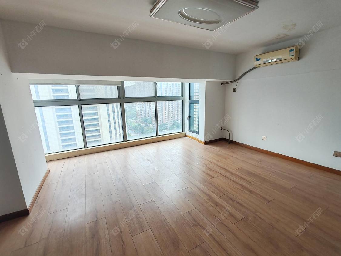 常州世茂广场在租房源室内图_小牛看房