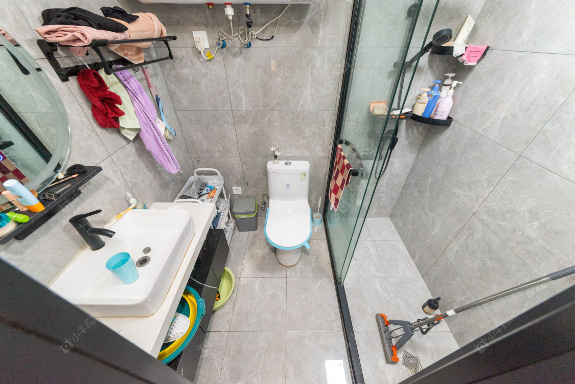 常州亚泰财富中心在售二手房源室内图_小牛看房