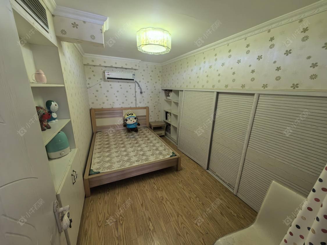 常州亚泰财富中心在租房源室内图_小牛看房