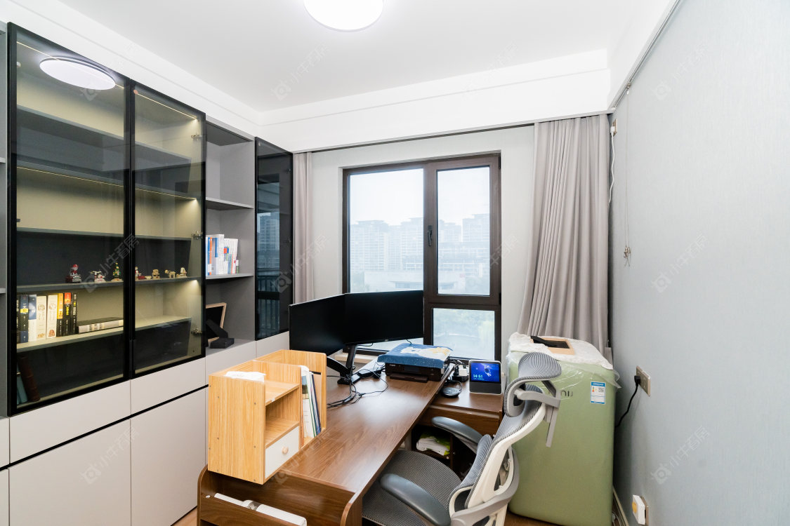 常州中海铂悦公馆在售二手房源室内图_小牛看房