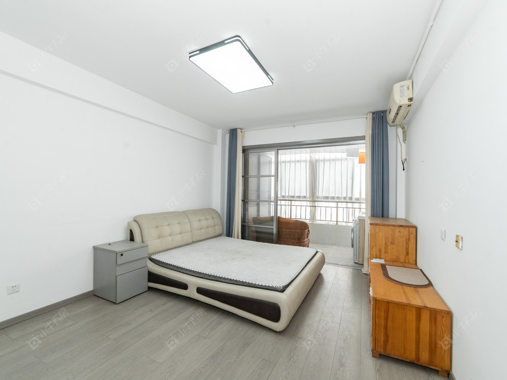 藏龙苑西区在售二手房