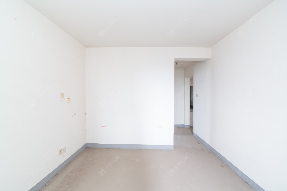 常州绿地世纪城三期在售二手房源室内图_小牛看房