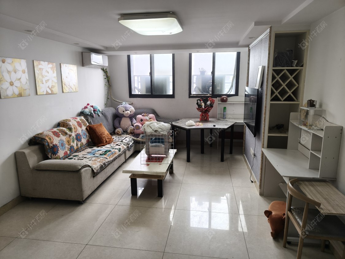 常州亚泰财富中心在租房源室内图_小牛看房