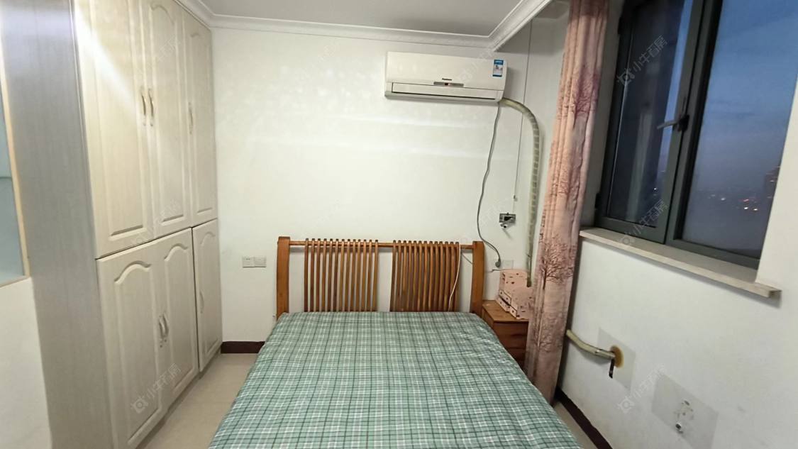 常州亚泰财富中心在租房源室内图_小牛看房