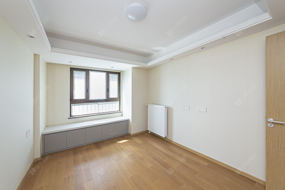 常州绿地香奈在售二手房源室内图_小牛看房