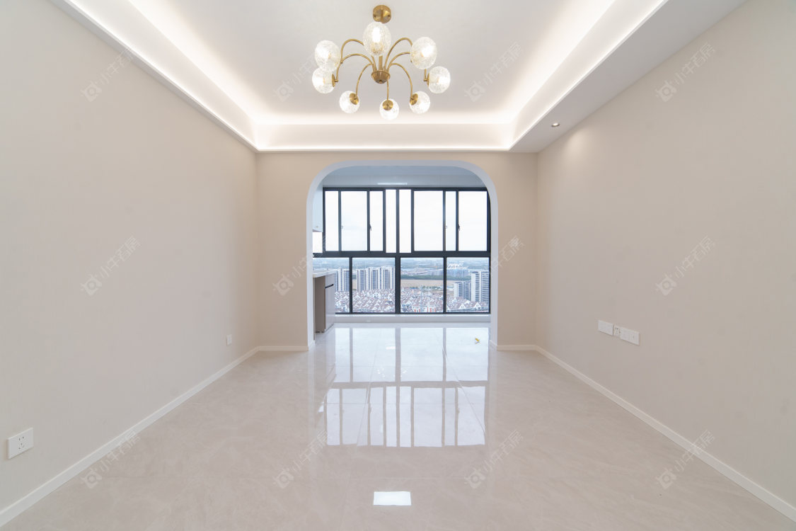 常州泰盈八千里3室2厅1卫在售二手房房源图片