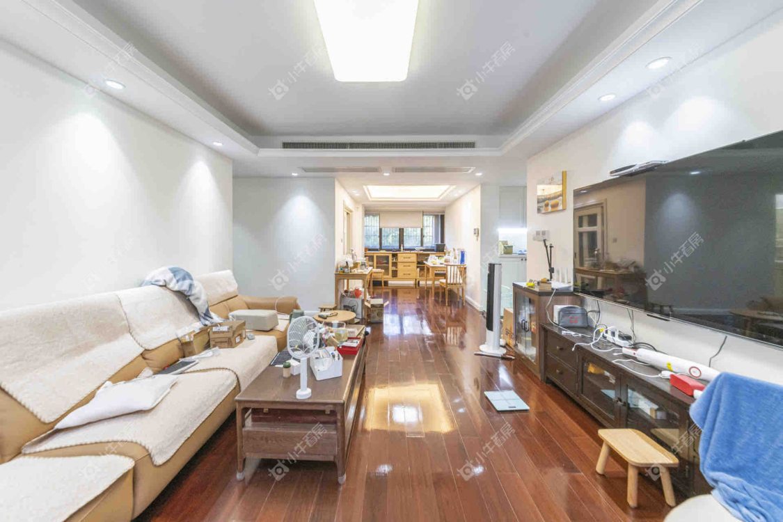 常州绿地峰云汇在租房源室内图_小牛看房