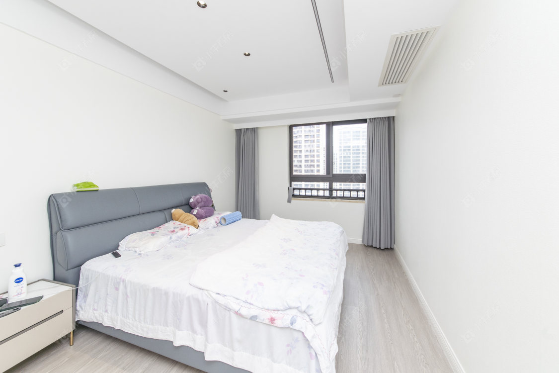 绿地峰云汇房源室内图 常州绿地峰云汇在售二手房源室内图_小牛看房