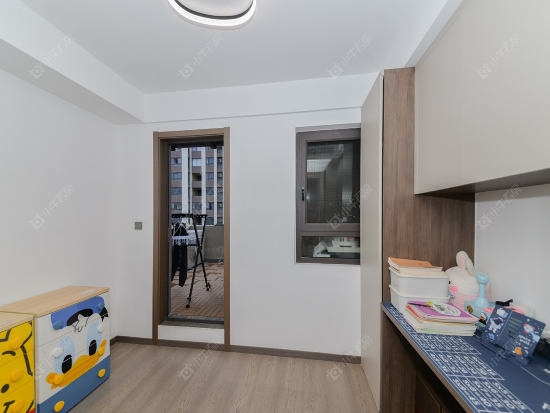 常州融创滨湖御园在售二手房源室内图_小牛看房