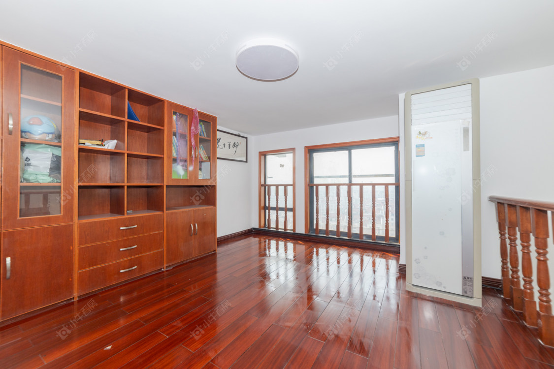 常州香槟广场在售二手房源室内图_小牛看房