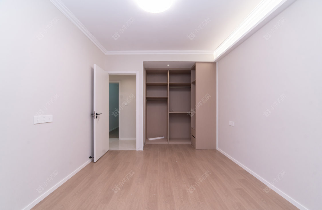 泰盈八千里房源室内图 常州泰盈八千里在售二手房源室内图_小牛看房