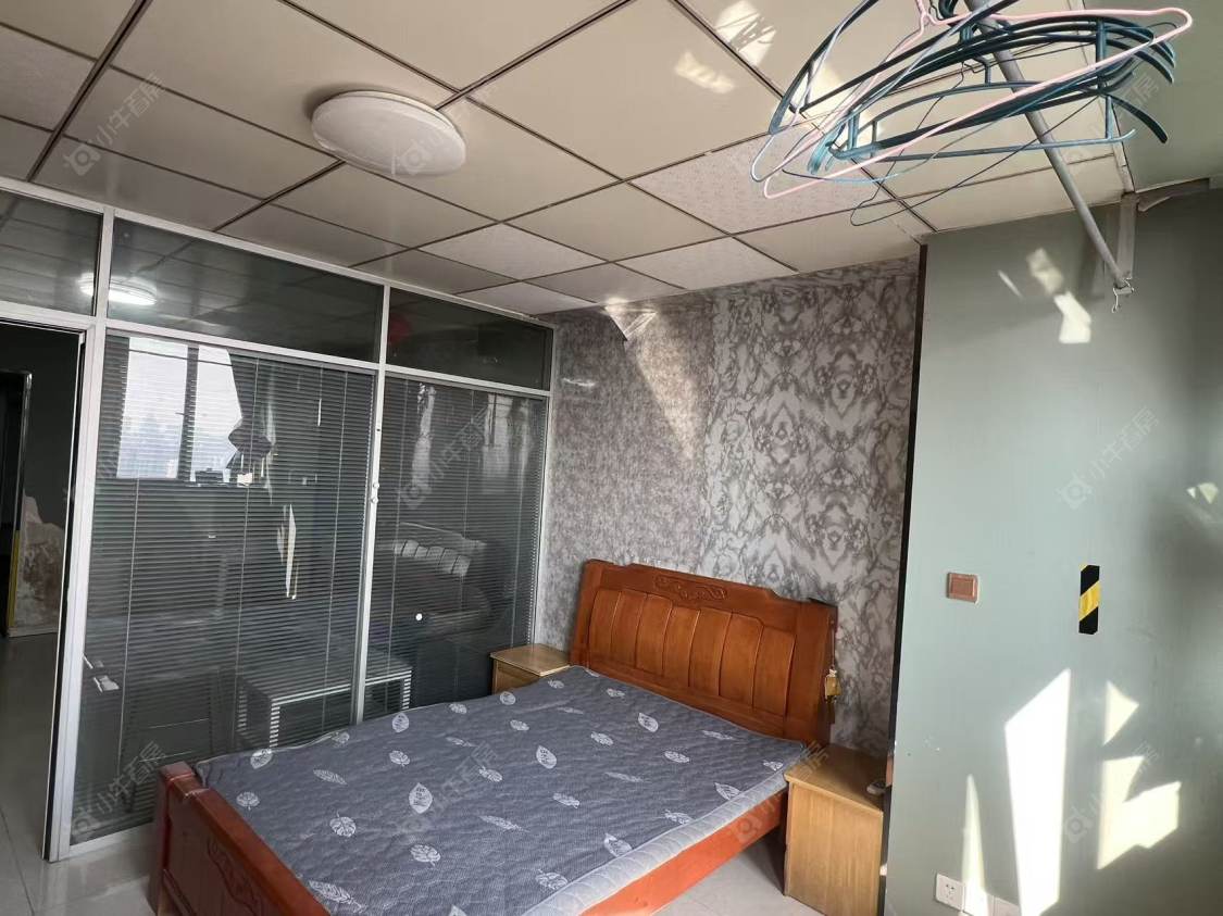 常州亚泰财富中心在租房源室内图_小牛看房