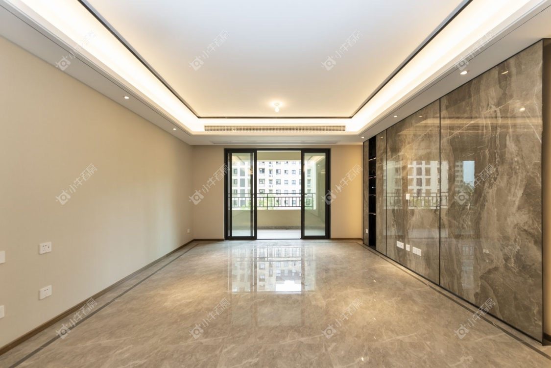 常州新城华宇悦隽公馆4室2厅在租房源出租