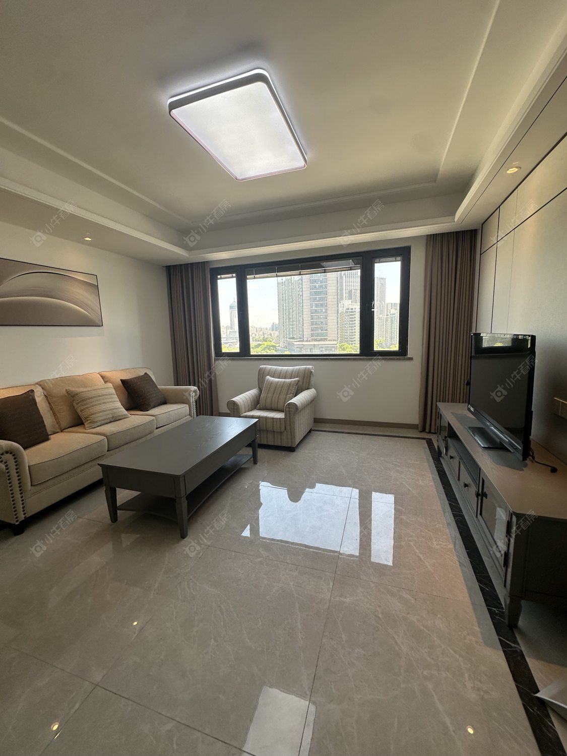 常州金鹰世界在租房源室内图_小牛看房