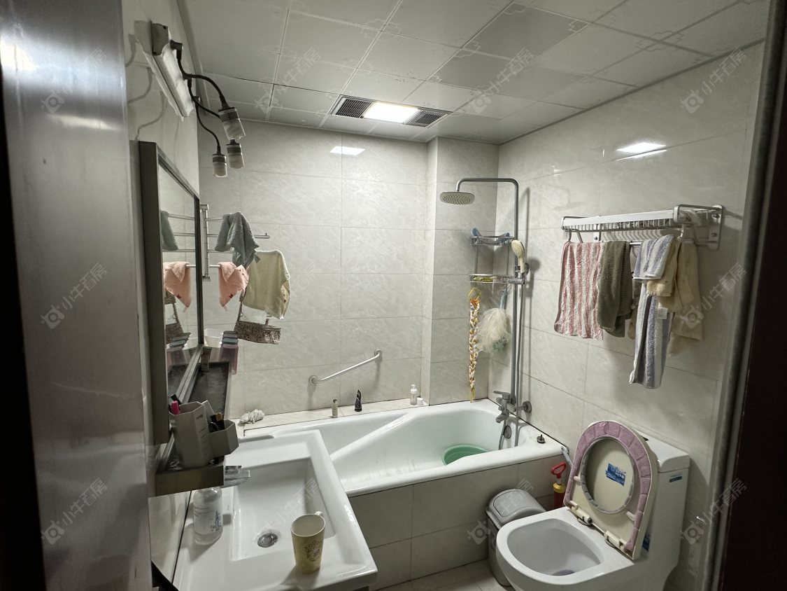 常州绿都万和城二区3室2厅出租房源图片