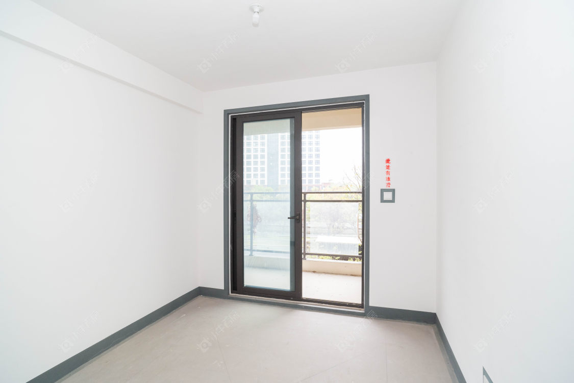 常州保利和光晨樾在售二手房源室内图_小牛看房