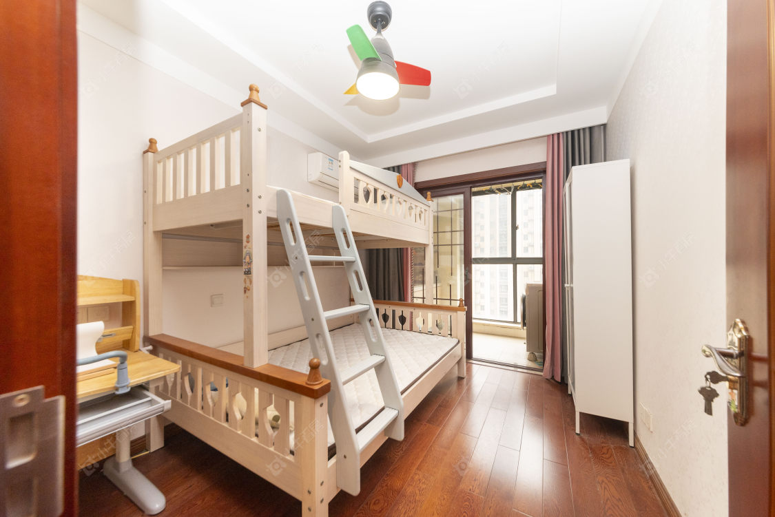 常州莱蒙城铂晶在售二手房源室内图_小牛看房