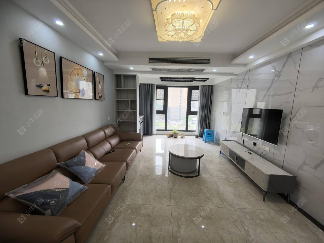 常州绿地峰云汇租房_小牛看房