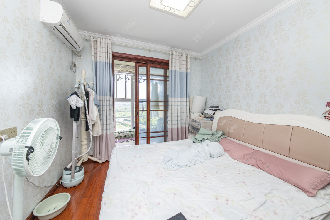 常州绿地香颂花园在售二手房源室内图_小牛看房