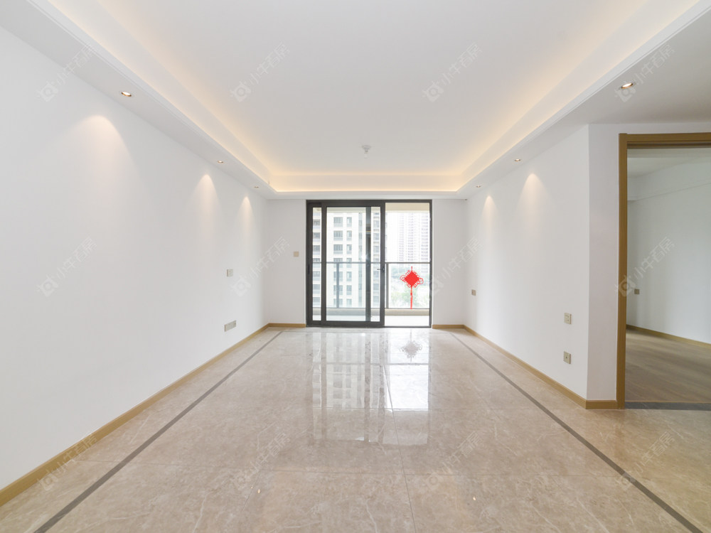 常州绿地香港名墩道在售二手房源室内图_小牛看房