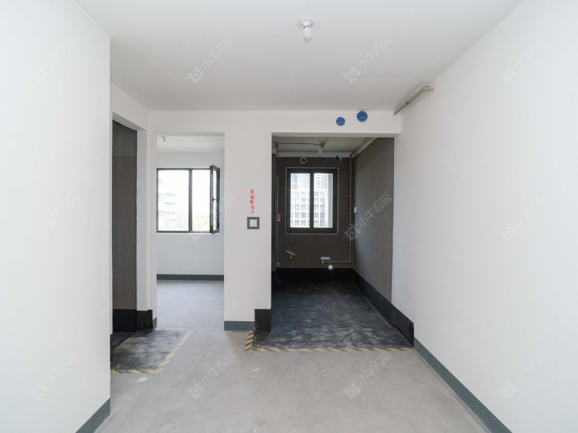 常州保利和光晨樾在售二手房源室内图_小牛看房