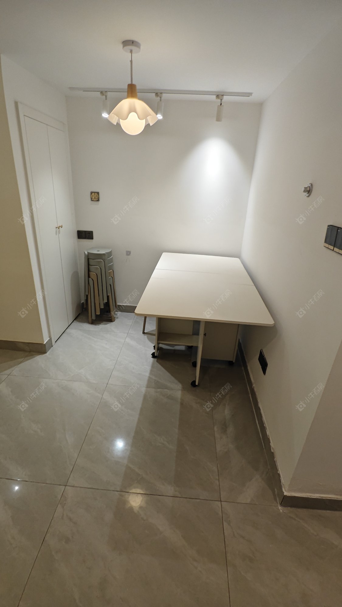 常州绿地峰荟在租房源室内图_小牛看房