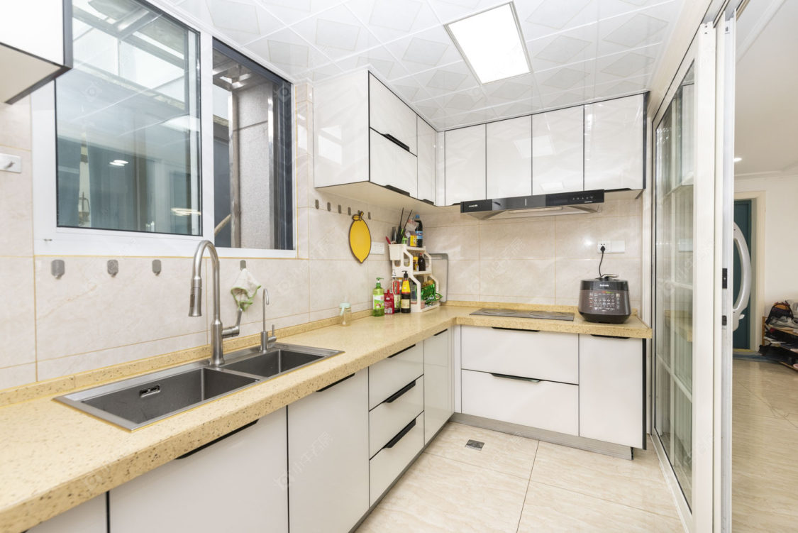 常州亚泰财富中心在售二手房源室内图_小牛看房