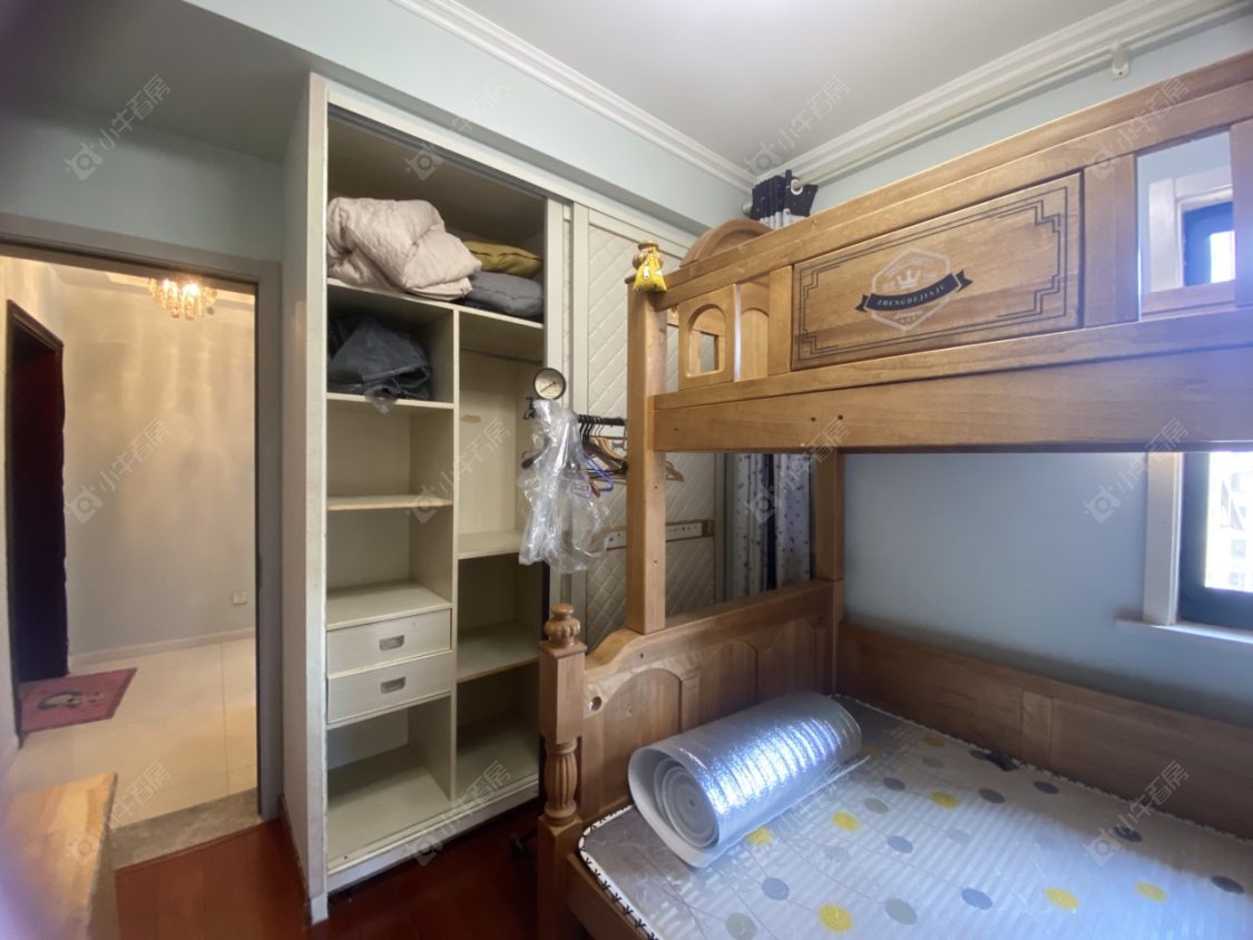 常州世茂香槟湖二期在租房源室内图_小牛看房