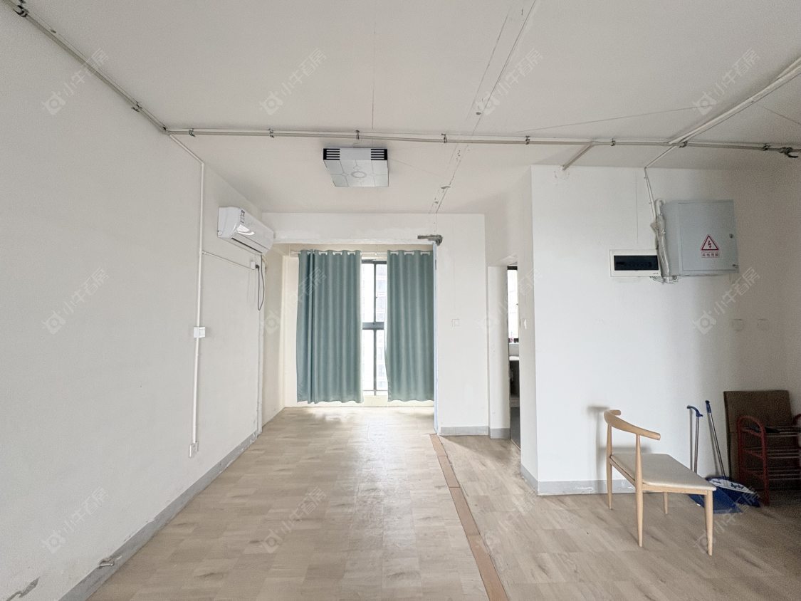 丹阳爱家尚城在售二手房源室内图_小牛看房