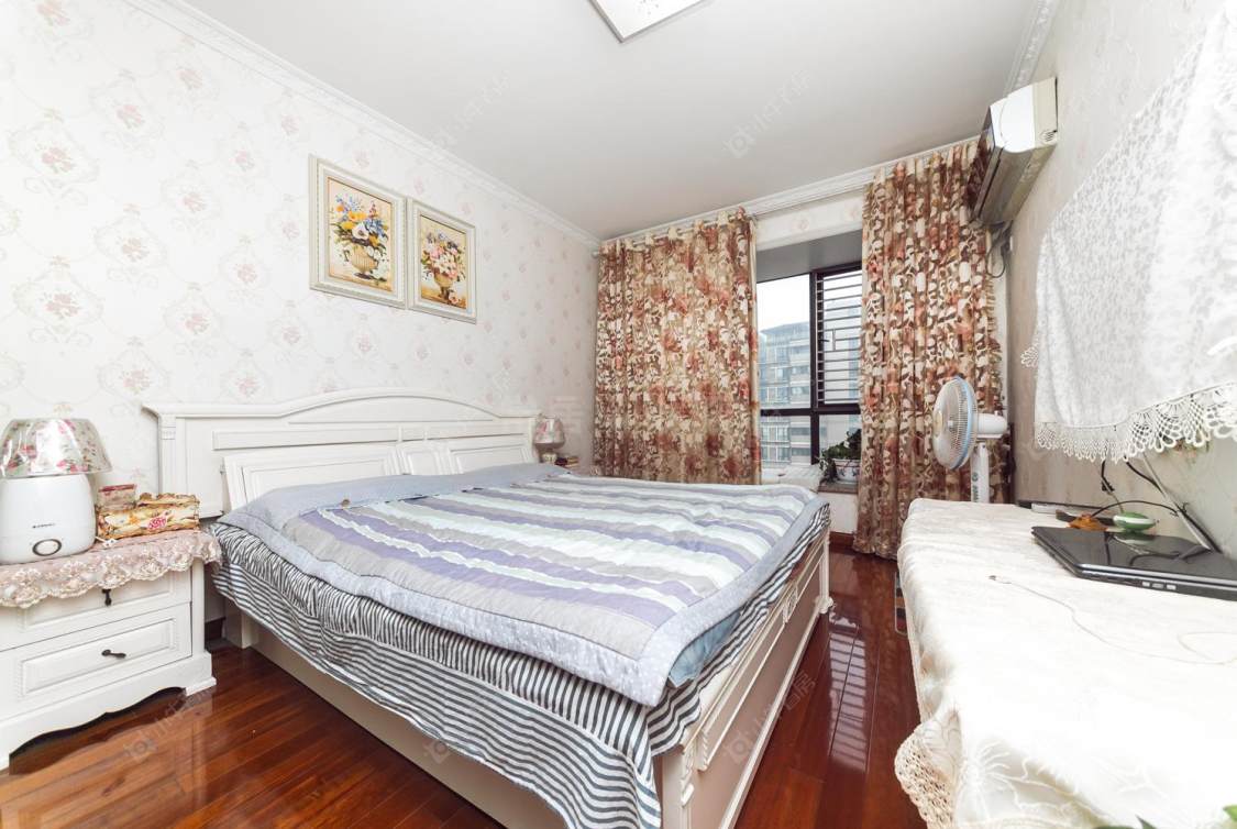 荣亨逸都房源室内图 常州荣亨逸都在售二手房源室内图_小牛看房