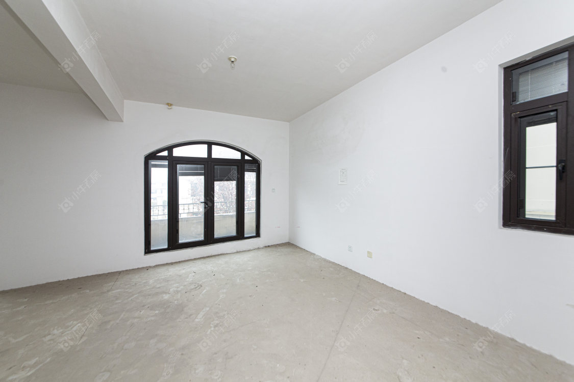 常州翡丽蓝湾别墅区在售二手房源室内图_小牛看房