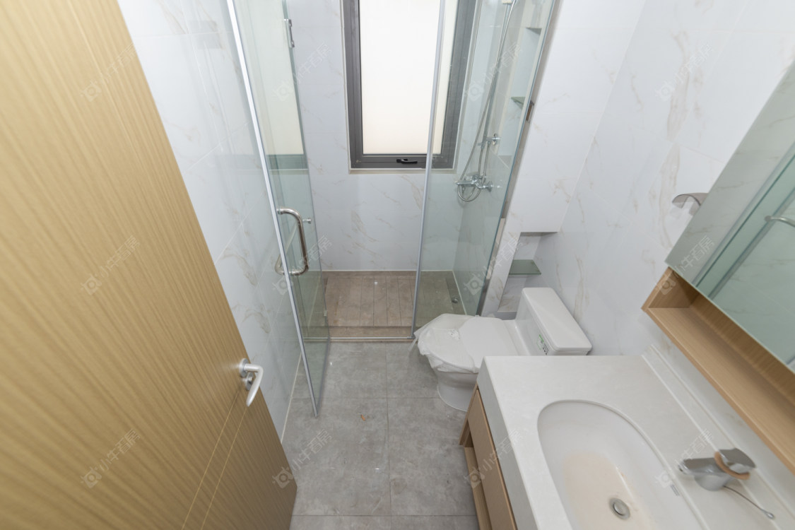 常州绿地香港名墩道在售二手房源室内图_小牛看房