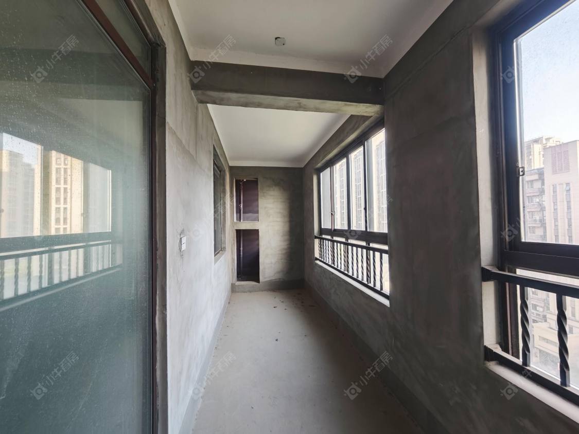 常州滨河凤凰城在售二手房房源室内图_小牛看房