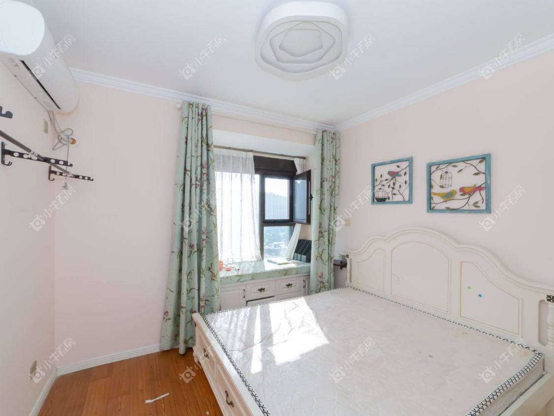 常州世茂香槟湖三期在租房源室内图_小牛看房