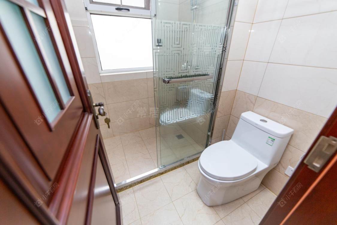 常州凤凰湖花园在售二手房源室内图_小牛看房