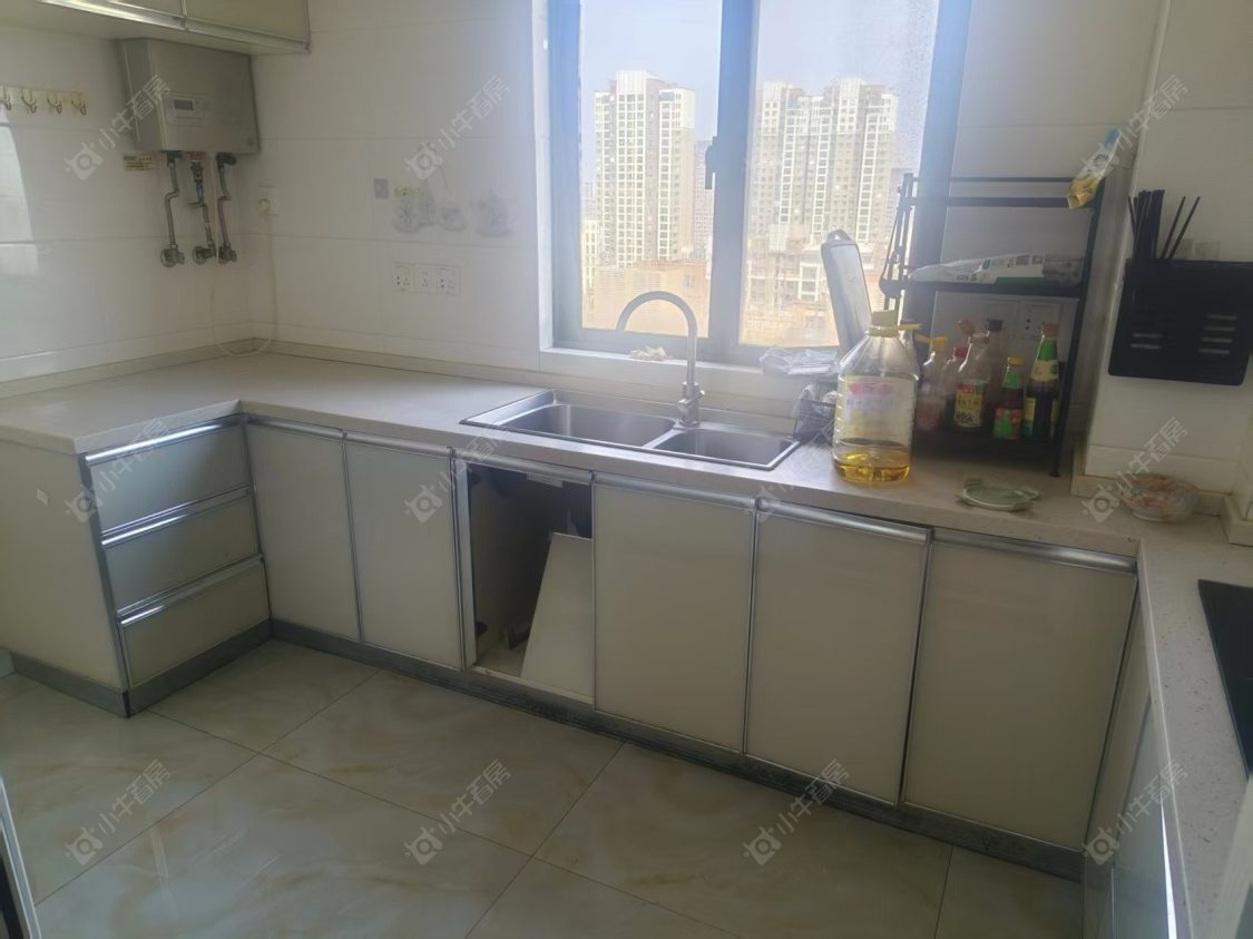 常州世茂香槟湖二期在租房源室内图_小牛看房