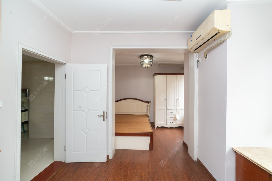 常州绿地世纪城一期在售二手房源室内图_小牛看房