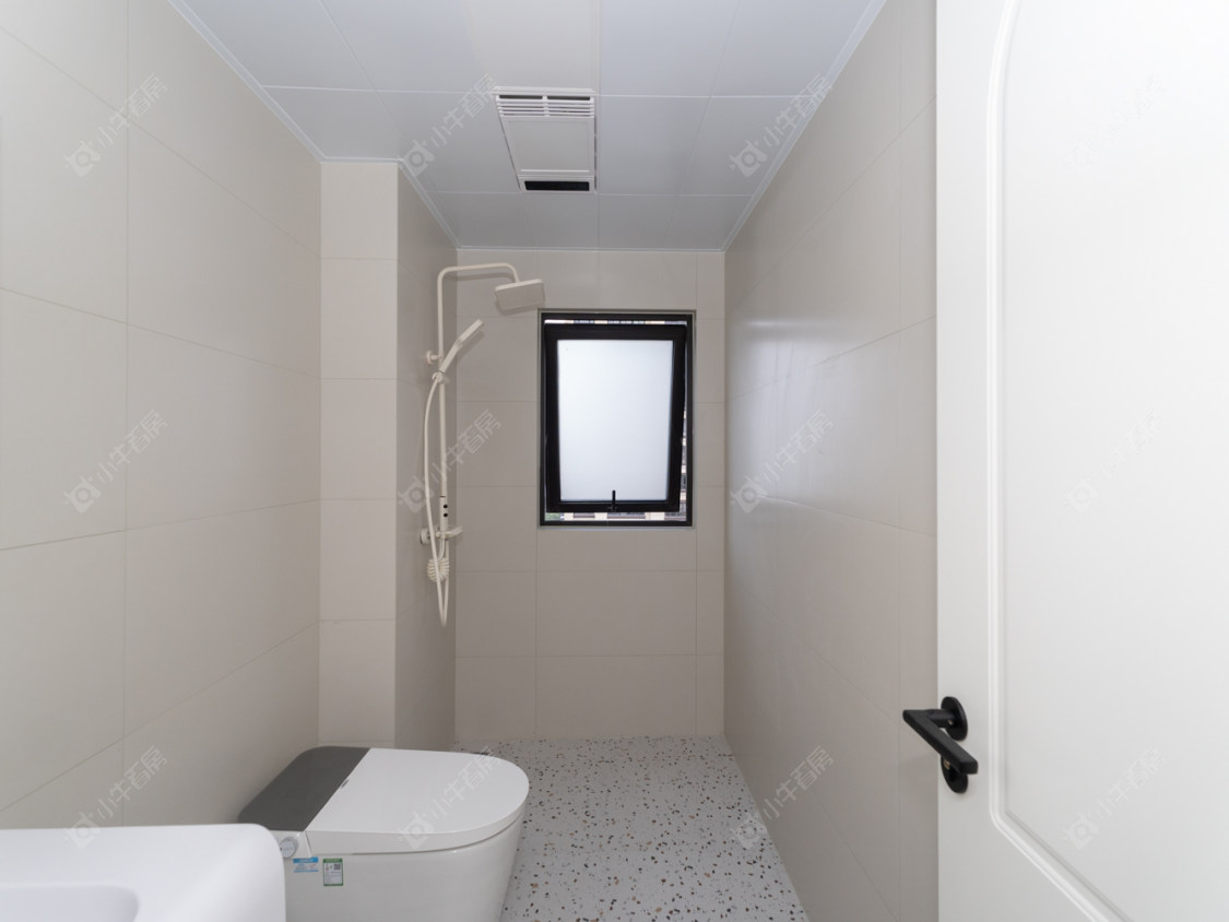 常州万科公园大道二三期在售二手房源室内图_小牛看房