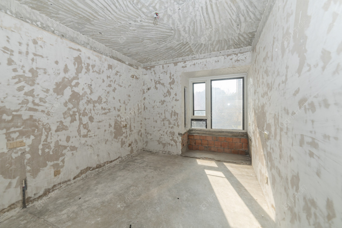 常州凤凰湖花园在售二手房源室内图_小牛看房