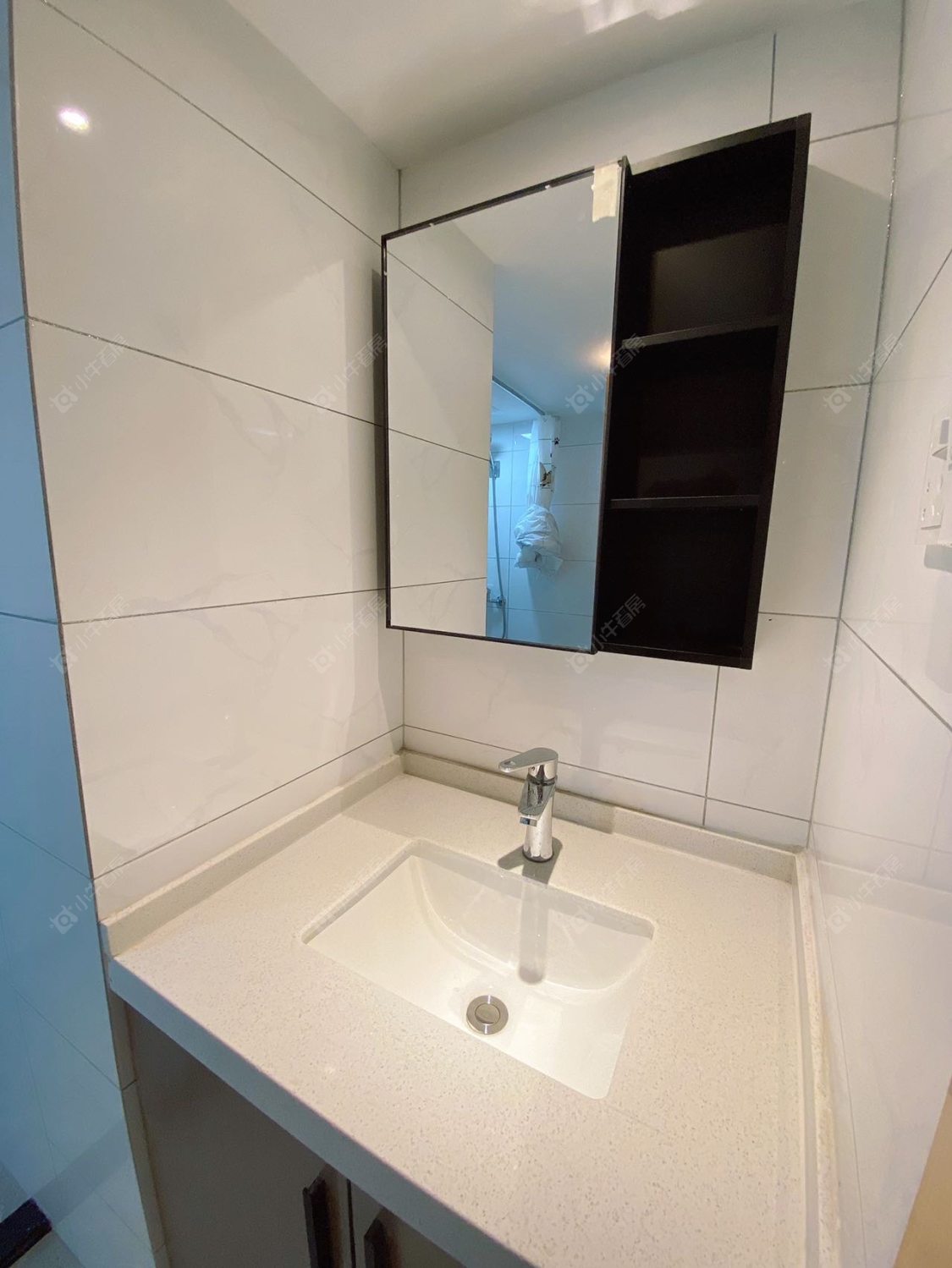 常州亚泰财富中心在租房源室内图_小牛看房