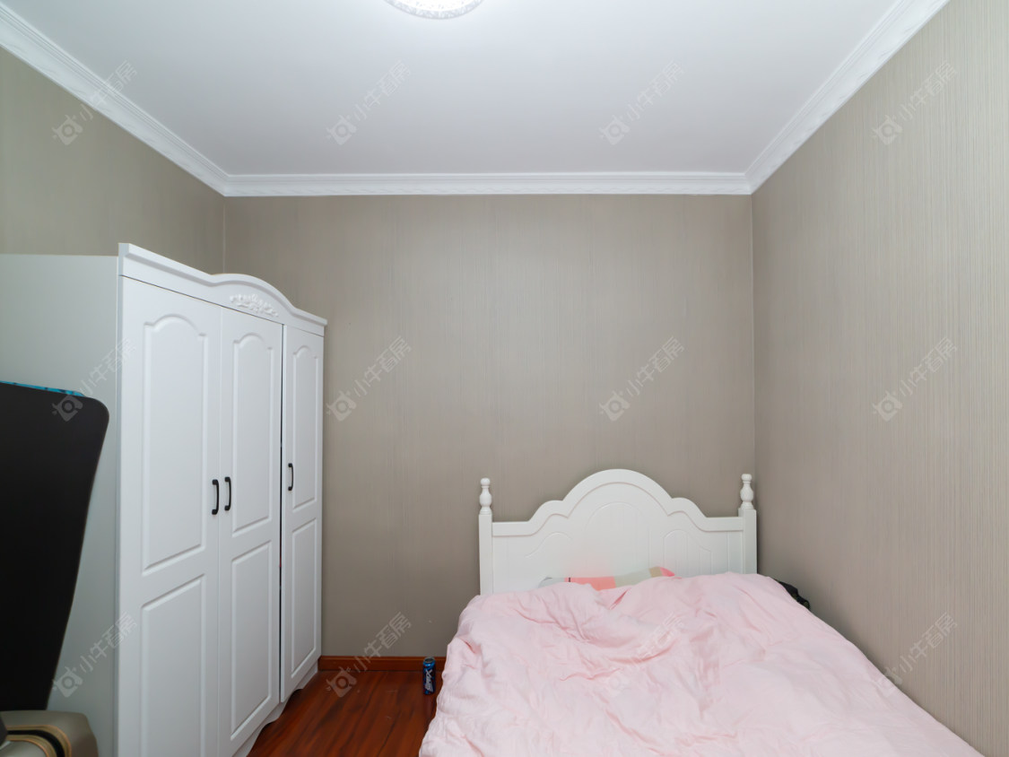 常州世茂香槟湖三期3室2厅1卫在售二手房房源图片