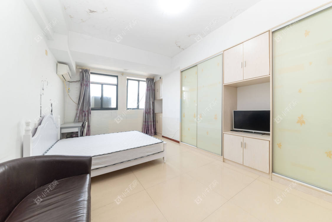 常州亚泰财富中心在租房源室内图_小牛看房