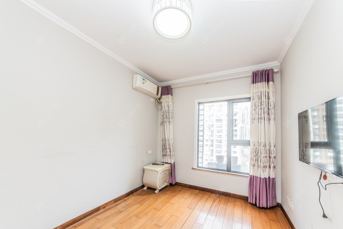 常州世茂香槟湖二期在售二手房源室内图_小牛看房