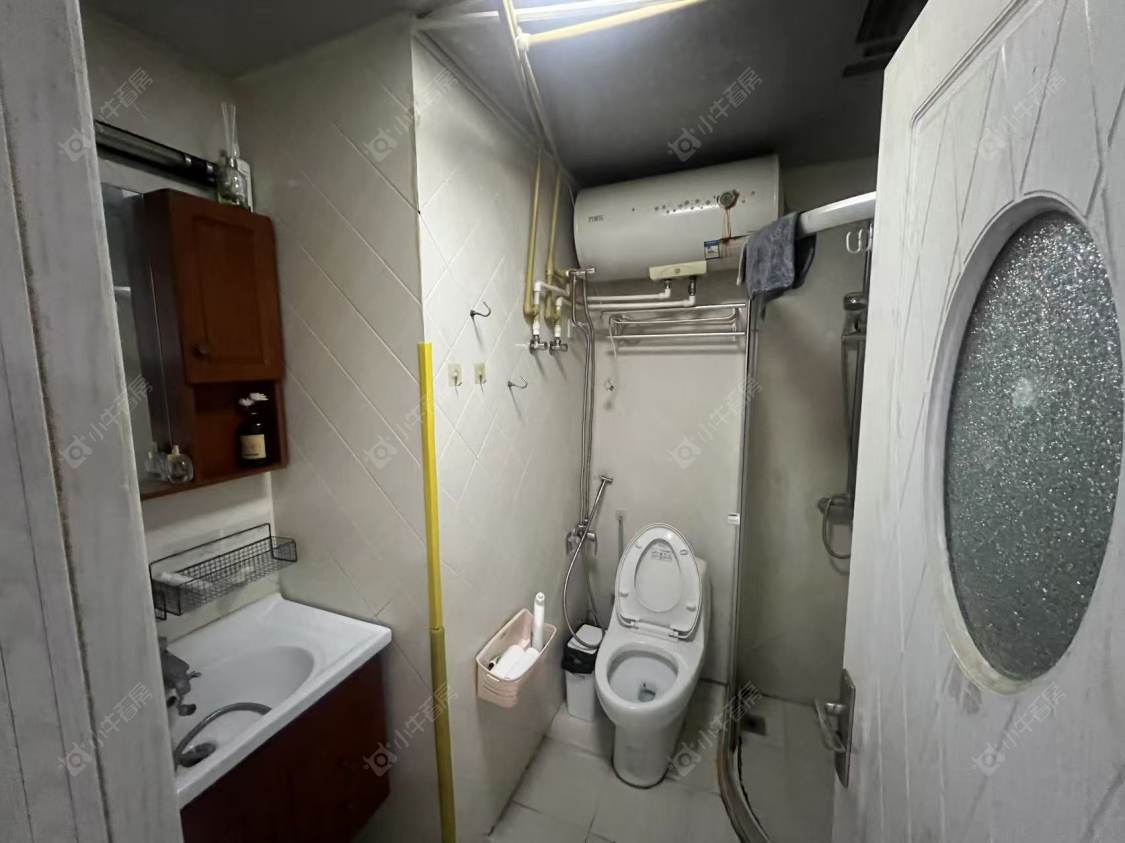 常州亚泰财富中心在租房源室内图_小牛看房