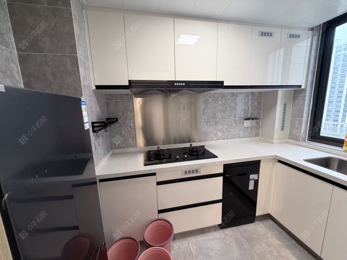 常州绿地香港名墩道在租房源室内图_小牛看房