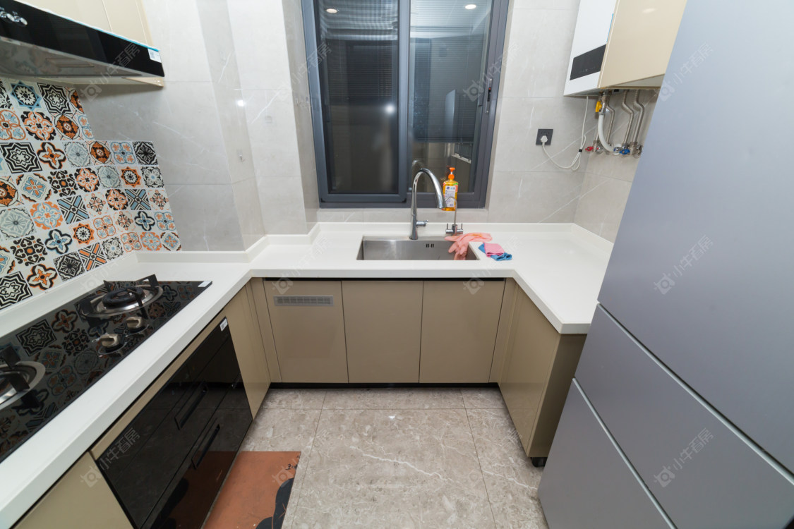 常州美的世茂云筑在售二手房源室内图_小牛看房