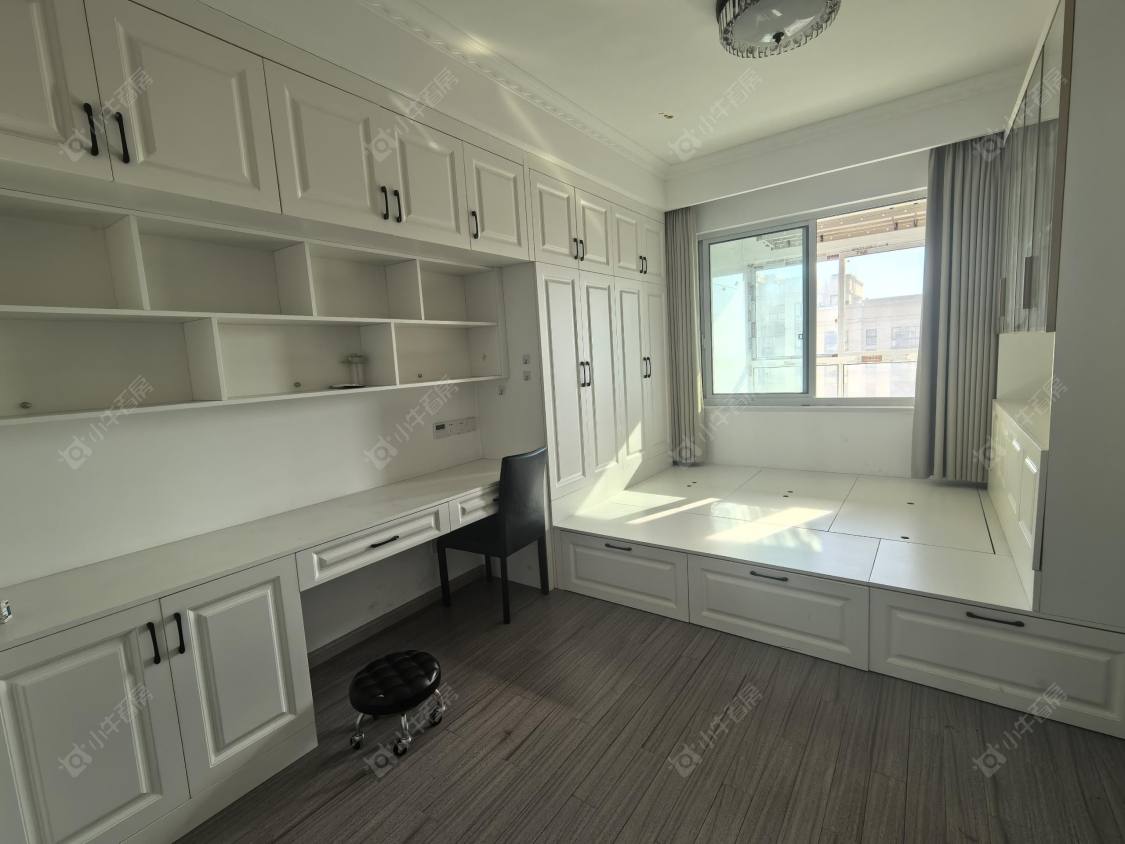 常州凤凰湖花园在租房源室内图_小牛看房