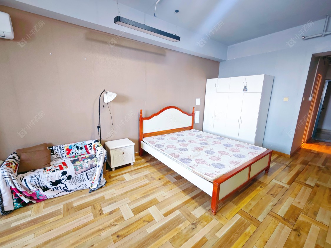 常州亚泰财富中心在租房源室内图_小牛看房
