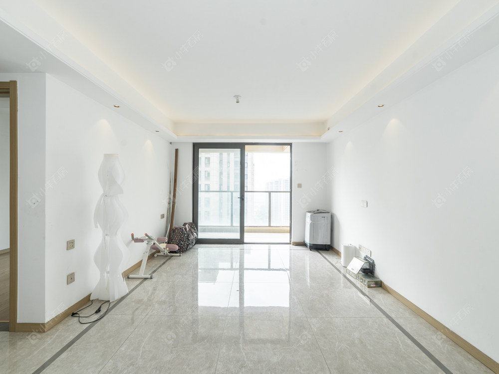 常州绿地香港名墩道在售二手房源室内图_小牛看房